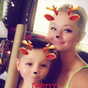 Meet your Posher, Leanna